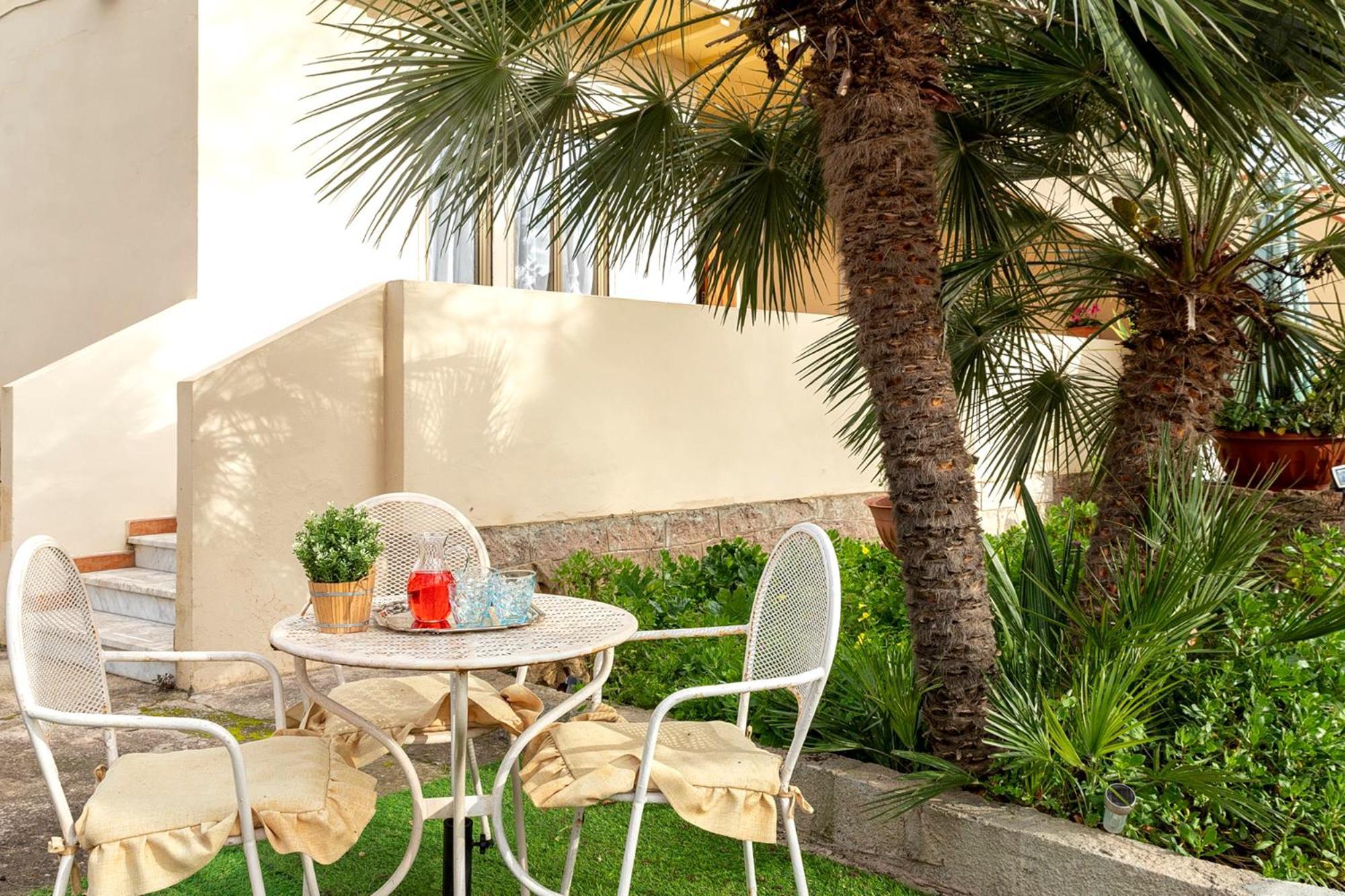 Villa Le Dune A Few Steps From The Sandy Beach Of Maria Pia アルゲーロ エクステリア 写真